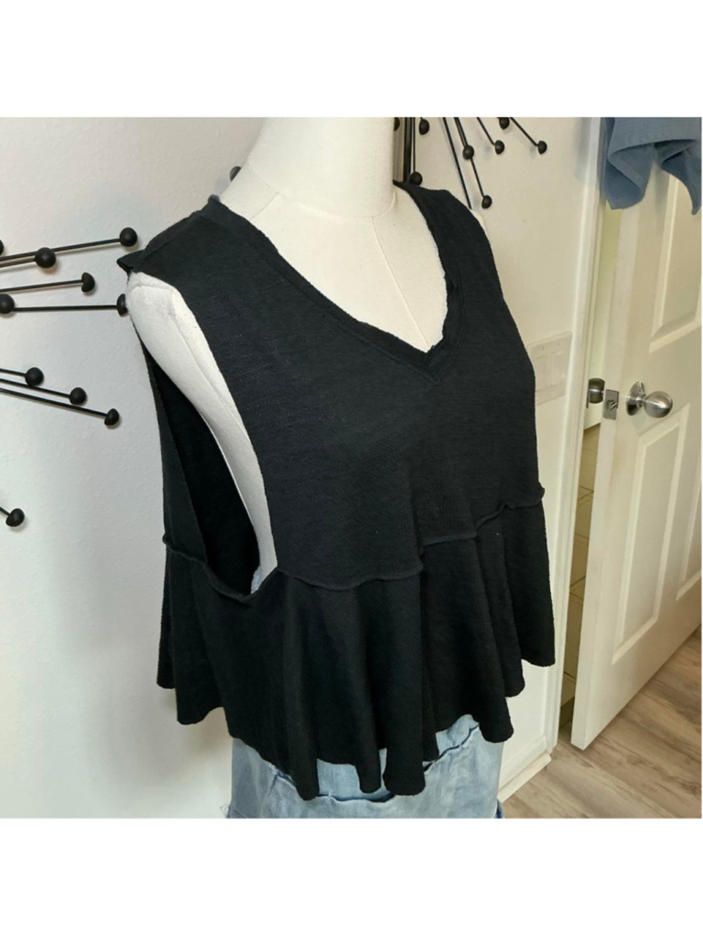 Free People Movement Black Oversized Sleeveless Tank Top Size Small - Picture 4 of 5